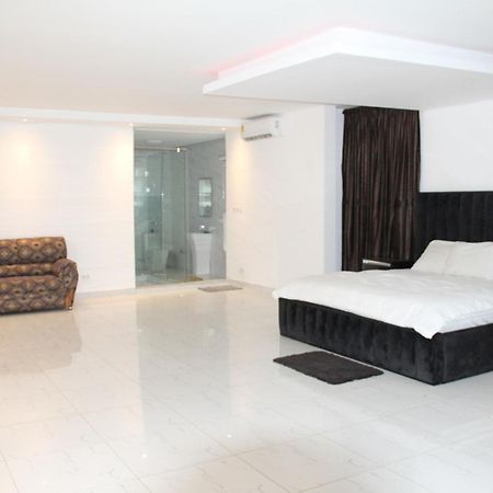 Prampram Banner Vacation Home & Swimming Pool מראה חיצוני תמונה